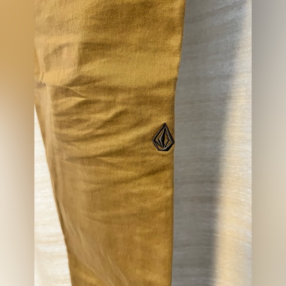 Volcom Chinos Khaki - Picture 5 of 7